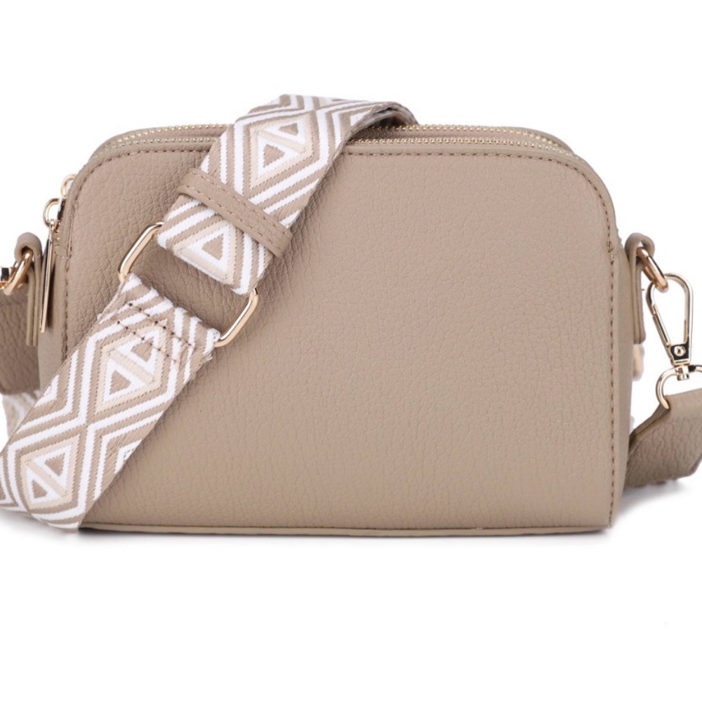NWOT Taupe Crossbody Camera Bag - Picture 2 of 6